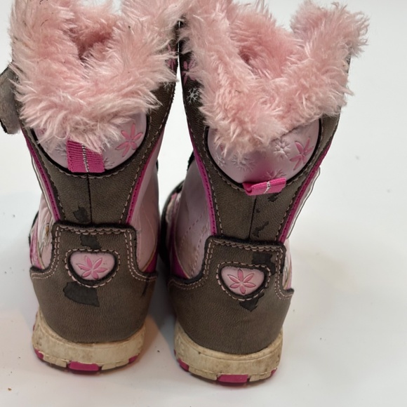 VTG Y2K Dora The Explorer Snow Boots Toddler 5 Winter Hat Pink Pom Nick Jr 2005 - Picture 3 of 7